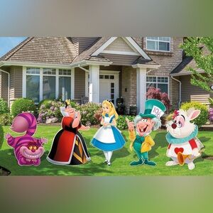 Custom Alice and wonderland yard signs. Perfect for a kids birthday party!